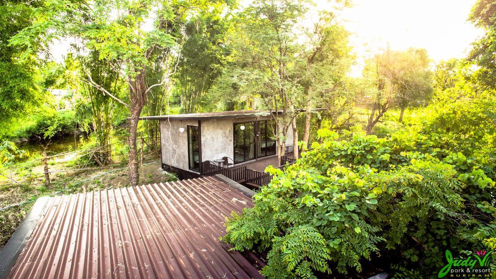 Buriram Judy Park & Resort Buri Ram Exterior foto