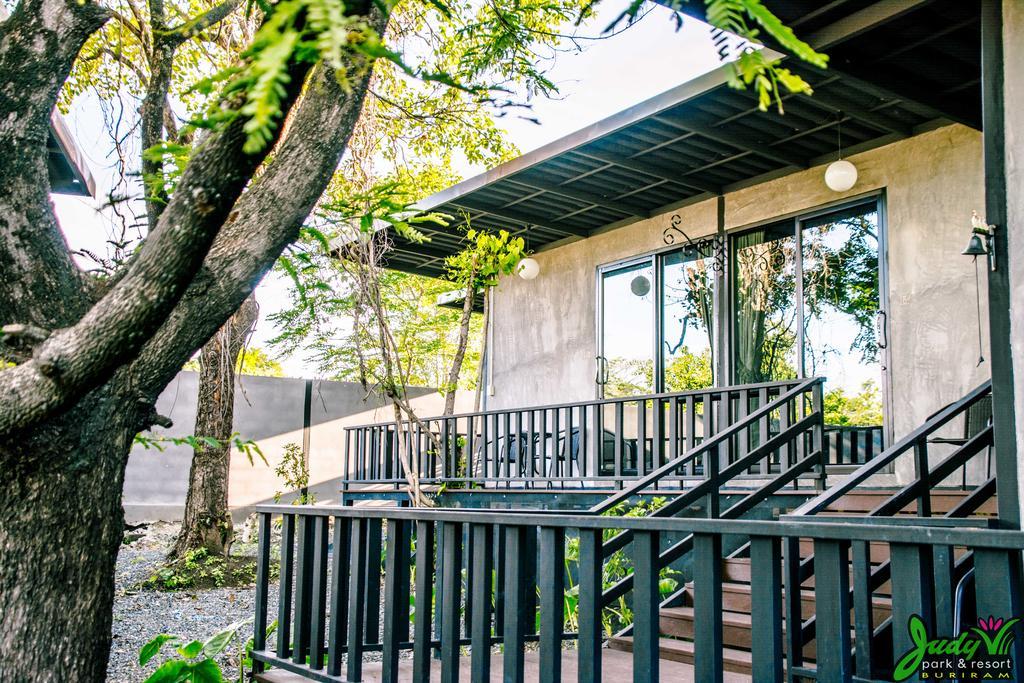 Buriram Judy Park & Resort Buri Ram Exterior foto